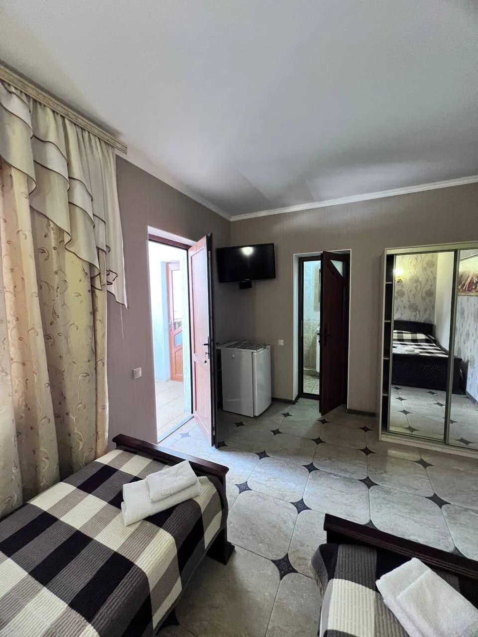 Фотографии тура: Гостевой дом “Вероника”, Кабардинка