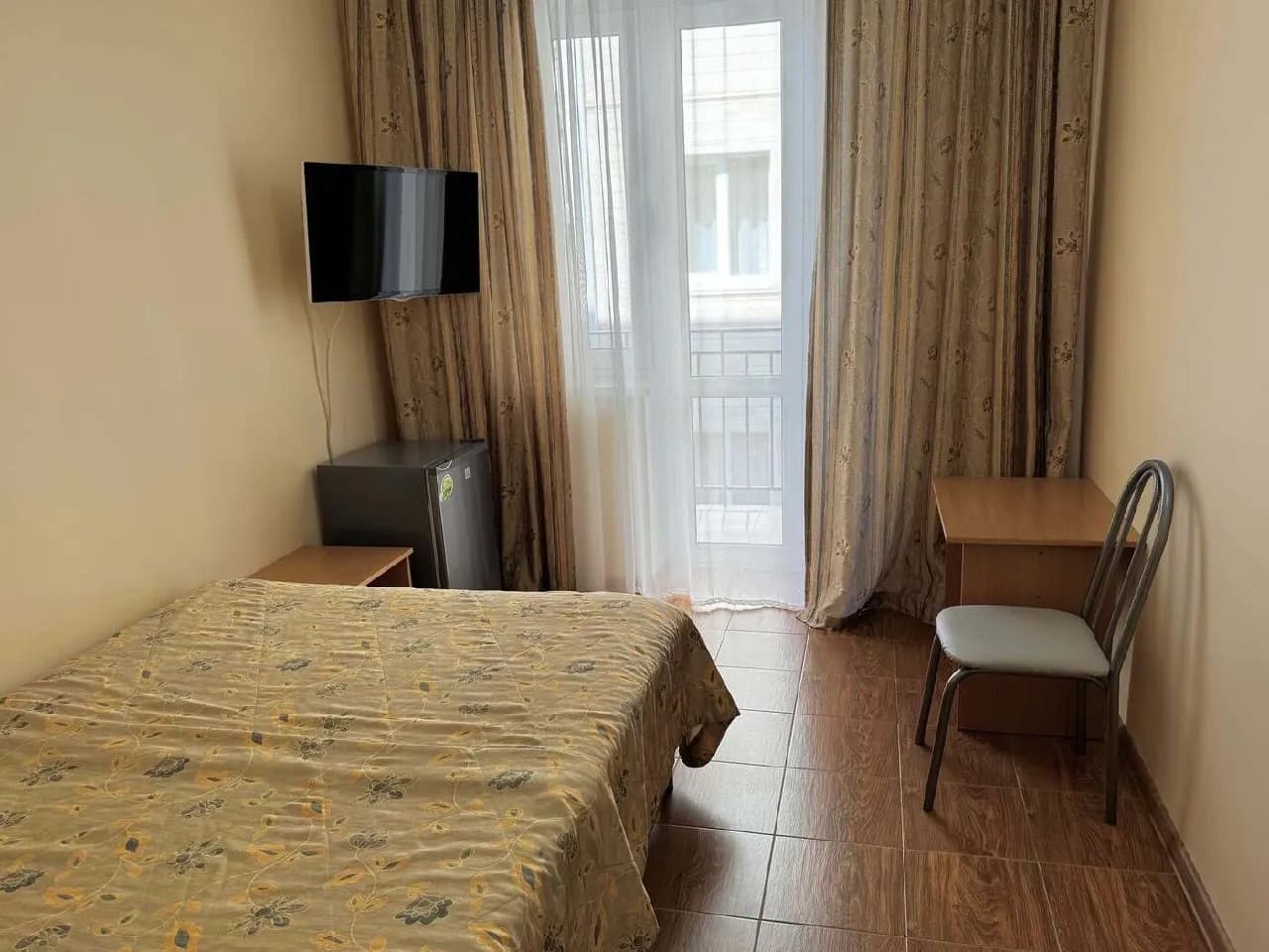 Фотографии тура: Гостевой дом “Золотой клён”, Витязево