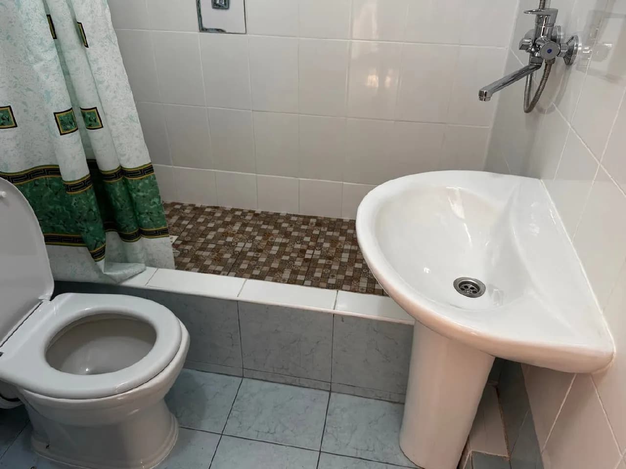 Фотографии тура: Гостевой дом “Золотой клён”, Витязево